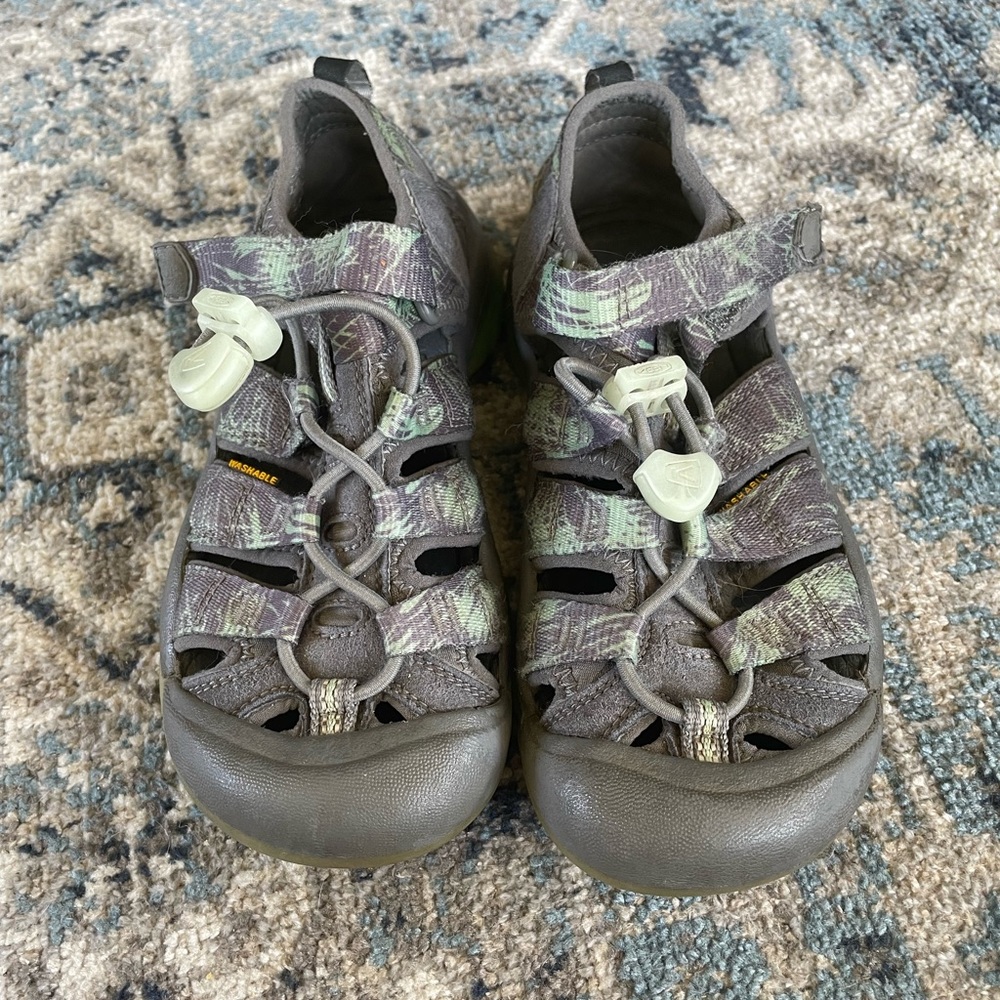 Keen size 13 boys sandals